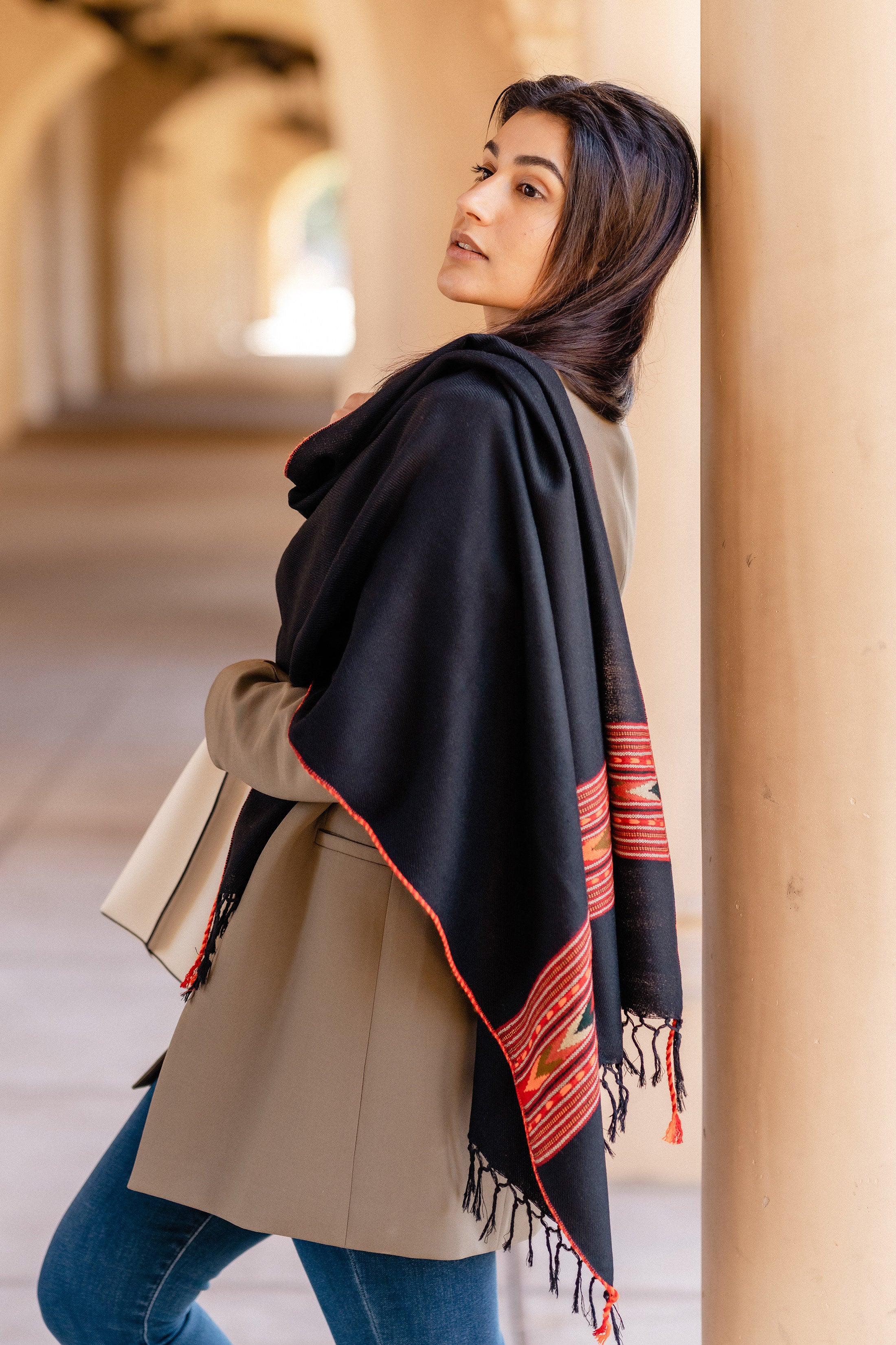 Embrace best pure wool shawl